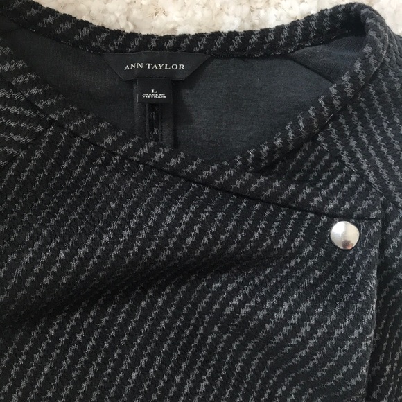 Shoulder button blazer - Picture 2 of 5